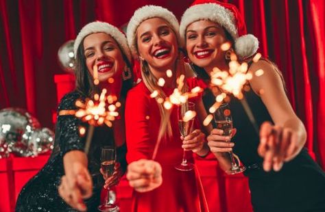 Party Instagram Captions, Party Dress Classy Elegant, Work Christmas Party Dress, Christmas Party Dress Classy, New Years Instagram Captions, Christmas Party Nails, Party Captions, Christmas Party Photo, Country Party