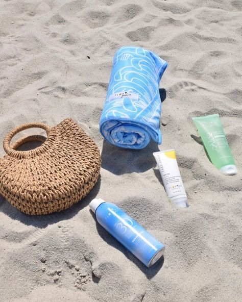 Beach day must-haves 🩵💫 Our Suncare Starter Kits have everything you need for a summer packed with beach days and sunshine. Inside you’ll find our best-selling SPF, a Face Shield Sunscreen and our organic Aloe Vera After-Sun cooling gel, now enriched with vitamin B5 for extra skin-healing and tan extending power 🩵 Summer Packing, Extra Skin, Suncare, Glowing Skincare, After Sun, Vitamin B5, Sun Care, Skin Healing, Face Shield