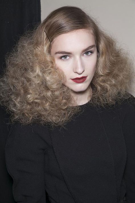 Brushed Out Curls, Fluffy Curls, New Years Eve Makeup, Hair Romance, 2015 Hairstyles, Frizzy Hair, Party Hairstyles, Hair Pictures, Grunge Hair