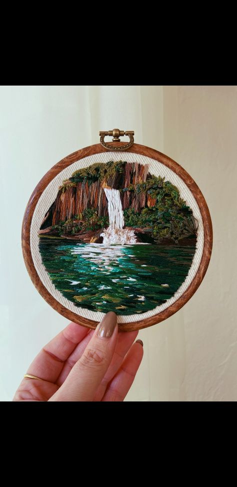 Waterfall Embroidery, Name Embroidery, Embroidery Patterns, Embroidery Designs, Coin Purse, Arts And Crafts, Embroidery, Knitting, Pattern