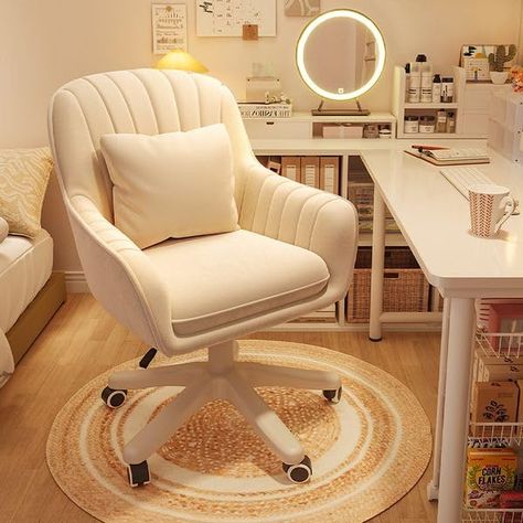 Round swivel chair