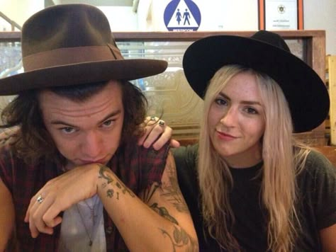 Gemma Styles, Story Instagram, Harry Styles, Fanfiction, A Man, The Story, Tattoos, Hats, Instagram