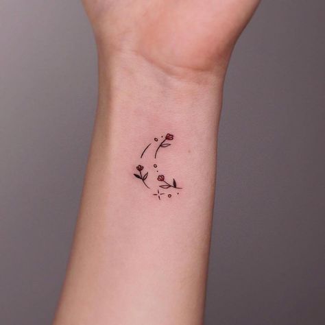 Tattoos For Hope, Tiny Moon Tattoos For Women, Small Moon Tattoo Designs, Matching Moon Tattoos, Cute Moon Tattoo, Tiny Moon Tattoo, Small Moon Tattoo, Small Tattoos Ideas, Half Moon Tattoo