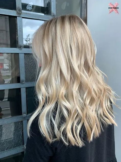 Buttery Blonde Babylights, Tones For Blonde Hair, Creamy Cool Blonde Hair, What To Do With Blonde Hair, Bright Creamy Blonde Highlights, Vanilla Hair Color Blondes, Vanilla Highlights On Blonde Hair, Blonde Balayage Vanilla, Butter Blonde Medium Length Hair