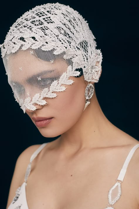 Flower Girl Hair Piece, Alternative Wedding Inspiration, Runway Magazine, Ulyana Sergeenko, Alternative Bridal, Fashion Mask, Head Gear, Head Pieces, Head Piece