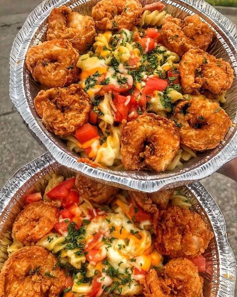 🔥 Seafood & Soul Food Recipes Foodies 😋 The Original ⁉️ | Cajun Shrimp with Loaded Mac & Cheese 🤤 | Facebook Loaded Mac N Cheese, Soul Food Recipes, Soul Food Restaurant, Restaurant Lunch, Soul Food Dinner, Louisiana Recipes, Cajun Shrimp, Food Babe, Food Goals