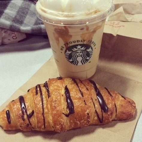 Starbucks Chocolate Croissant, Starbucks Images, 2018 Aesthetic, Starbucks Chocolate, Chocolate Pastry, Chocolate Croissant, Dream Cottage, Food Is Fuel, A Cup Of Coffee