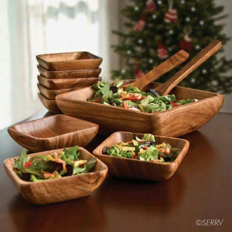 Hermosos! Kitchen Decor Collections, Wood Dishes, Wooden Salad Bowl, Wooden Dishes, Wooden Kitchen Utensils, Salad Bowls Set, Kitchen Things, Kitchen Ware, Wooden Plates