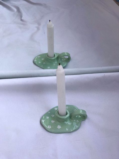 Aesthetic Clay Candle Holder, Cute Clay Candle Holders, Clay Candle Holders Aesthetic, Clay Diy Candle Holders, Candle Holder Clay Diy, Air Clay Candle Holder, Candle Clay Holder, Clay Crafts Candle Holders, Diy Candle Holders Clay