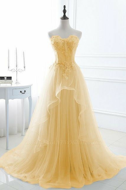 Yellow Dress Fancy, Yellow Debut Gown, Hufflepuff Wedding Dress, Yellow Princess Dress Fairytale, Yellow Dress Sweet 16, Yellow Masquerade Dress, Belle Prom Dresses, Pastel Yellow Wedding Dress, Hufflepuff Prom Dress