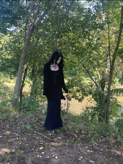 Goth Outfits With Long Skirts, Spiritual Goth Outfits, Black Maxi Skirt Outfit Goth, Gothic Picnic Outfit, Maxi Skirt Goth Outfit, Goth Pink Outfit, Flowy Goth Outfit, Southern Goth Outfits, Woodland Goth