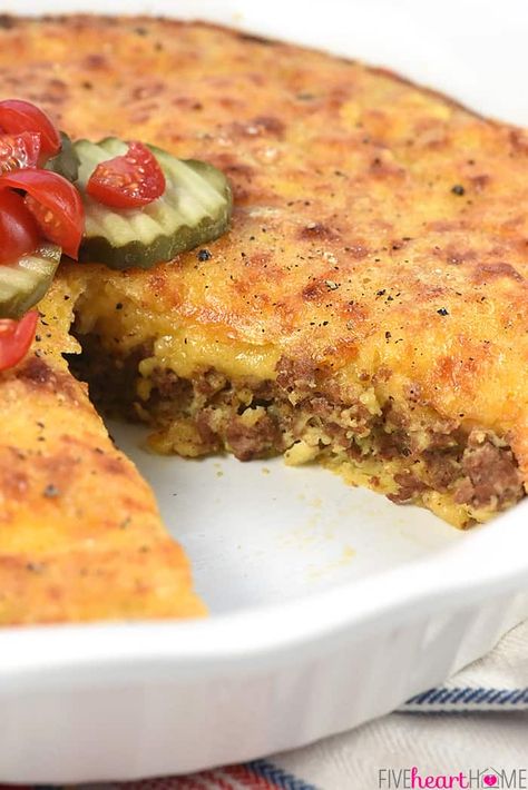 Cheeseburger Pie Without Bisquick, Impossibly Easy Cheeseburger Pie, Seasoned Ground Beef, Savoury Pies, Cheeseburger Pie, Delicious Family Dinners, Beef Pies, Hamburger Casserole, Bisquick Recipes