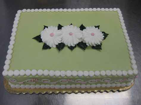 Daisies and scrolls cake Birthday Cakes Rectangle, Rectangle Cake Ideas, Green Sheet Cake, Cake Ideas Green, Cakes Rectangle, Fake Cake Ideas, 12 Layer Chocolate Cake Recipe, Sheet Cake Ideas, Green Birthday Cakes