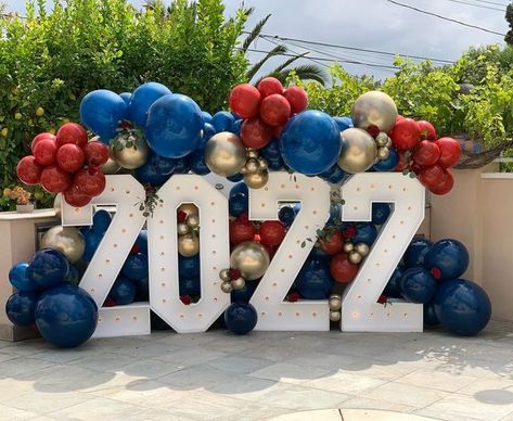 MakeItPop_PartyDecor LLC on Instagram: "🎓Class of 2022🎓 Congratulations Savannah! 🎓 Proud Parents @ympasillas Marquee by @reyeswooddesigns 🎓 Balloon distributors @winnerpartywholesale @jokerpartysupply @funnyballoonsca Brands @megashine_novedadespeyma Navy by @tuftexballoons Shinny Gold @gemarballoons Custom Double Stuffed Red Red & Burgundy @balloonia_balloons #grad #graduation #classof2022 #senior #highschool #graduationballoons #graduationgarland #balloonartist #balloon #graduati Blue Red Graduation Party, Navy Blue And Red Graduation Party Ideas, 2023 Graduation Balloons, Red White And Blue Graduation Decor, Blue And Red Graduation Party Ideas, Red White Blue Graduation Party Ideas, Red White And Blue Graduation Party, Red And Blue Graduation Party, Graduation Party Balloon Arch