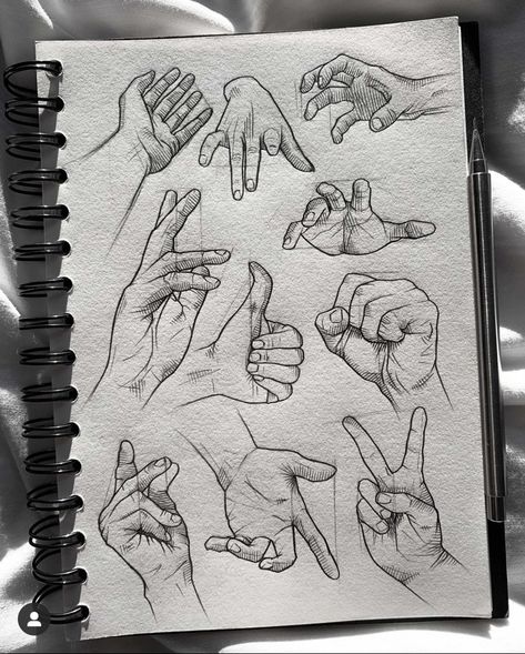 Hands Tutorial, Arte Doodle, Hand Doodles, Eye Drawing Tutorials, Hand Gestures, Nose Drawing, Book Drawing, Anatomy Drawing, Hand Sketch