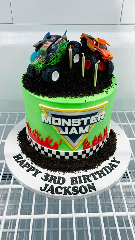 Green Monster Truck Cake, Monster Truck Theme Birthday Cake, Monster Truck 3rd Birthday Cake, Monster Trucks Birthday Cake, Monster Truck Party Cake, Monster Jam Cake Pops, Monster Truck Birthday Cupcakes, Monster Jam Birthday Party Ideas Cake, Hot Wheels Monster Truck Cake