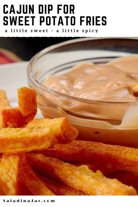 Creamy cajun-spiced dip for sweet potato fries combines mayonnaise and catsup with a touch of molasses. #fries #dips #appetizers #parties #condiment Sweet Potato Fry Sauce, Sweet Potato Fry Dip, Sweet Potato Fries Dipping Sauce, Sweet Potato Dip, Cajun Sauce, Crispy Sweet Potato Fries, Salad Dressing Recipes Healthy, Crispy Sweet Potato, Cajun Dishes