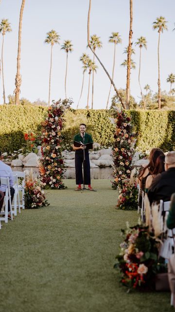 Ceremony Signs, Day Plan, Wedding Officiant, Vegas Wedding, Walking Down The Aisle, Professional Photo, Unique Weddings, Future Wedding, Big Day