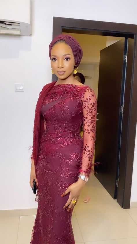 Lace Dress African Style, Straight Long Gown Lace Styles Nigeria, Modest Asoebi Lace Styles, Lace Styles For Women Nigerian Fashion, Purple Lace Gown Styles Aso Ebi, Naija Dresses, Styles For Lace Gown Asoebi 2022, Arewa Styles, Onion Purple Lace Asoebi Styles