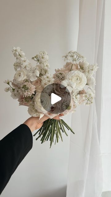 Windflower Wedding Florals on Instagram: "*CHEF’S KISS* (ps. recipe below👇🏼💋)
••• 
Okay I’m gonna stop gushing for a minute to give you my secret sauce. 
ranunculus 
quicksand 
scabiosa 
lisianthus 
orlaya 
agrostemma 
delphinium 
& love 
•
•
•
#bridal #bridalbouquet #bouquet #wedding #weddingbouquet #bouquetofflowers #bride #2024bride #2025bride #bridetobe #flowers" Secret Sauce, Floral Designer, Flower Arranging, Wedding Florals, Delphinium, Bouquet Wedding, Wedding Floral, Ranunculus, Wedding Stuff