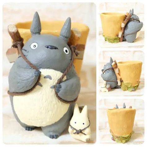 Studio Ghibli My Neighbor Totoro, Ghibli My Neighbor Totoro, Planter Cover, Clay Moulding, Neighbor Totoro, Tanah Liat, Studio Ghibli Art, Pottery Crafts, Ghibli Art