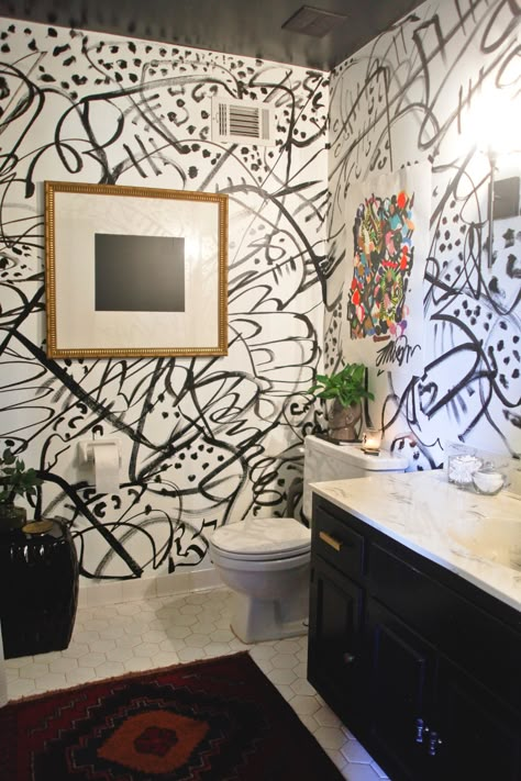 2022 Projects for Nubi House — CARMEON HAMILTON Graffiti Wallpaper Bathroom, Home Decor Ideas Entry Way, Graffiti Bathroom, Marble Bathroom Design, Midcentury Modern Bathroom, Small Bathroom Designs, Best Kitchen Design, Bathroom Mural, Bathroom Chic