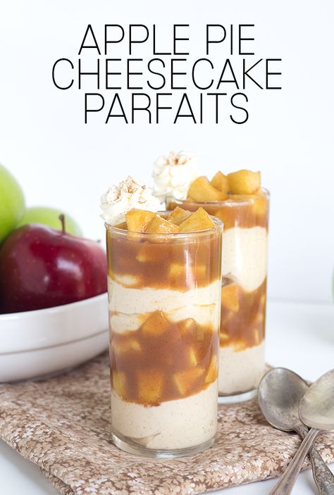 Caramel Apple Pie Cheesecake Parfaits - Caramel apple pie filling packed in a cup with warm cinnamon cheesecake filling and served with a swirl of whipped cream and dash of cinnamon Caramel Apple Pie Filling, Salted Caramel Sauce Recipe, Apple Pie Cheesecake, Cinnamon Cheesecake, Cheesecake Parfaits, Parfait Desserts, Caramel Apple Cheesecake, Pie Cheesecake, Parfait Recipes