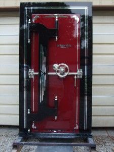 Antique Mosler Vault Door....love this for my front door!!! Vintage Elevator Door, Safe Door Vault, Old Bank Vault, Steampunk Door, Door Drawing, Gold Vault, Liberty Safe, Bank Vault, Antique Safe