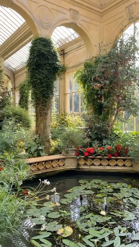 Castle Ashby, Fantasy Country, Garden Castle, Opera Theatre, Pinterest Room, English Houses, Drawing Things, Organization Board, King In The North