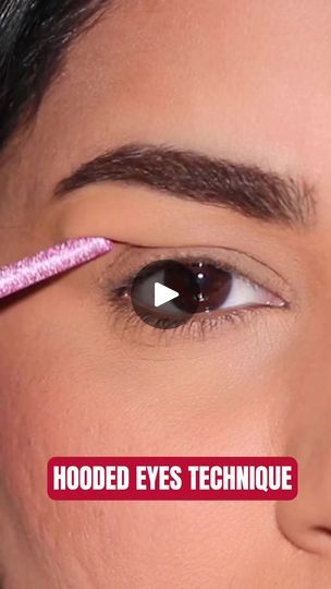 Here’s a simple 2 Eyeshadow Hooded Eye Technique  #reels #beginnermakeup #hooded #hoodedeyes #hoodedeyesmakeup | Smitha Deepak Eyeshadow For Hooded Eyes, Purple Makeup Looks, Face Contouring Makeup, Pink Eyeshadow Look, Blue Eyeshadow Looks, Droopy Eyelids, Eye Makeup Application, Shimmer Eye Makeup, Simple Eyeshadow