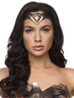 Diana Prince | Wonder Woman | Gal Gadot | Front Face Diana Skins, Portret Feminin, Gal Gabot, Gal Gardot, Wonder Woman Art, Gal Gadot Wonder Woman, Wonder Women, Amanda Seyfried, Gal Gadot