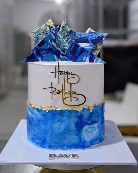 Cake Design For Men, Modern Birthday Cakes, Blue Birthday Cakes, Cake For Husband, Birthday Cake For Him, Elegant Birthday Cakes, 18th Birthday Cake, Birthday Cakes For Men, Beautiful Birthday Cakes