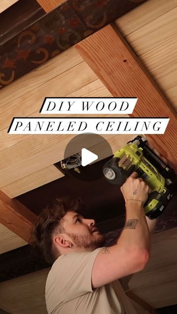 Paneling On Ceiling Diy, Wood Paneling On Ceiling, Ceiling Paneling Ideas, Diy Beams Ceiling, Wooden Beams Ceiling Living Room, Wood Ceiling Diy, Ceiling Wood Design, Faux Coffered Ceiling, Diy Coffered Ceiling