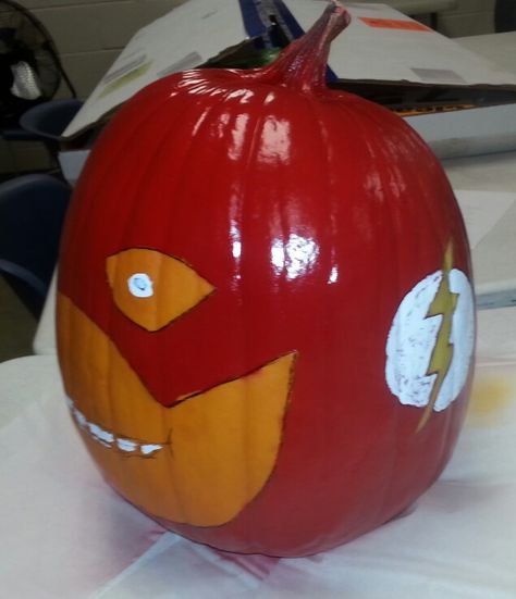 The flash Pumpkin Contest, Pumpkin Decorations, Pumpkin Halloween Decorations, Pumpkin Ideas, Pumpkin Painting, Trunk Or Treat, Pumpkin Faces, Painted Pumpkins, Pumpkin Decorating