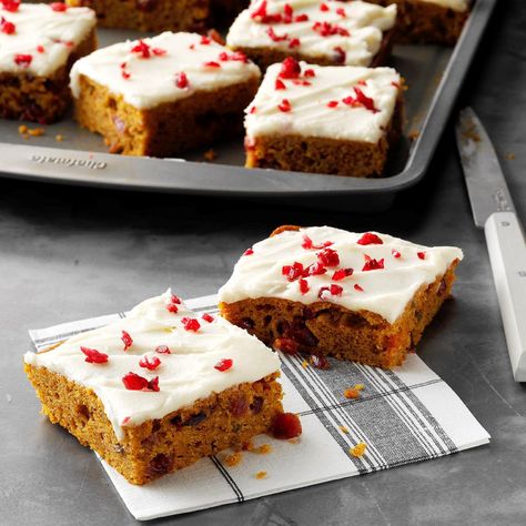 Frosted Pumpkin Cranberry Bars Cranberry Bars Recipe, Cranberry Bars, No Bake Pumpkin Cheesecake, Pumpkin Cranberry, Cranberry Cookies, Pumpkin Bars, Butter Frosting, Bars Recipe, Pumpkin Dessert