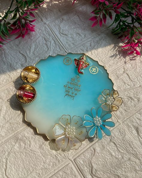 Resin Rakhi / Pooja/ Tilak Shagun platter Can be customised✅ DM to place your order now!! Can be customized in any colour!! (Sizes available- 4”, 5”, 6” & 8”) Accepting Bulk orders All raw material available on @paradise_resin_store #resinrakhi #personalisedrakhi #photorakhi #lumbarakhi #couplerakhi #rakhicelebration #rakhi2024 #rakhicollection #rakhihampers #flowerrakhi #resinnamerakhi #resinphotorakhi #rakhicombo #kidsrakhi #resinpoojaplate #resinpoojaplatter #resinpujathali #resinpuja... Floral Preservation, Place Your Order, Raw Material, Bulk Order, Resin Art, Floral Art, Order Now, Paradise, Canning