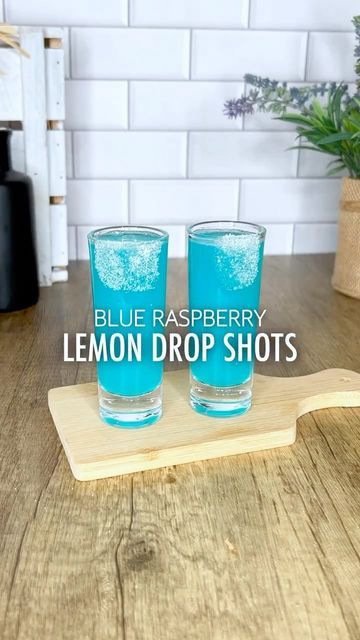 Lemondrop Shot Recipe, Raspberry Lemon Drop, Lemon Drop Shots, Bartending 101, Lemon Shots, Vodka Blue, Drop Shot, Raspberry Ketones, Shot Recipes