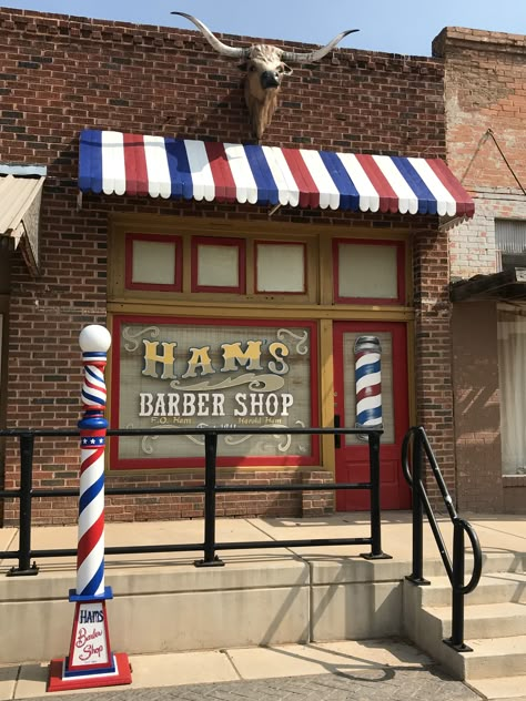 Barber Shop Exterior, Barbershop Exterior, Kids Hair Salon, Barber Tattoo, Barber Shop Sign, Barber Shop Interior, Barber Pole, Garage Guest House, Vintage Barber