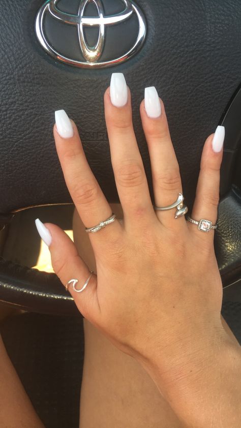 Spring Break Nails Acrylic, Coffin Shaped Nails, Spring Break Nails, White Coffin Nails, Shaped Nails, Broken Nails, Short Coffin Nails, White Acrylic Nails, Summery Nails