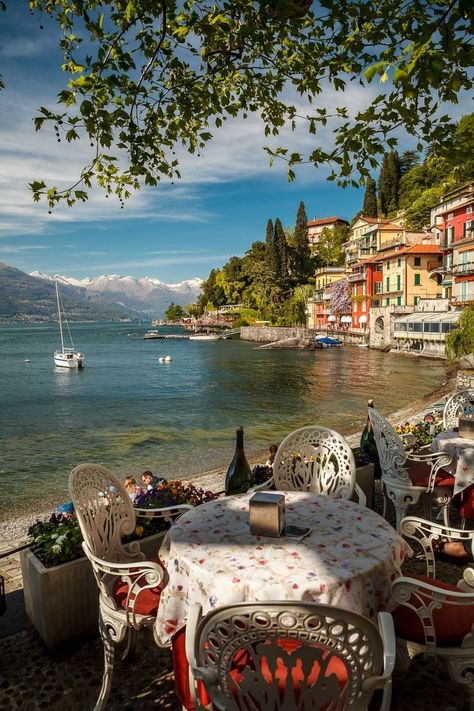 Comer See, Lake Como Italy, Venice Travel, Italy Tours, Italy Travel Tips, Italy Aesthetic, Como Italy, Destination Voyage, Italy Photo