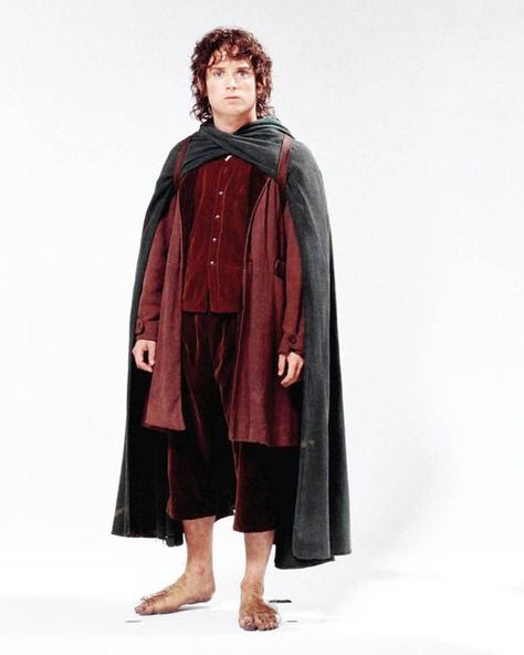 Earth Costume, Ring Movie, Hobbit Cosplay, Hobbit Costume, Lord Of Rings, Medieval Things, Hobbit Party, Lotr Costume, Fantasy Clothes