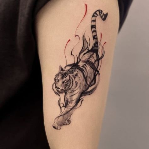 Abstract Tiger Tattoo, Water Tiger Tattoo, Arm Tiger Tattoo, Lion Tiger Tattoo, Back Tattoo Fine Line, Tiger Tattoo On Back, Line Tiger Tattoo, Fine Line Tiger Tattoo, Tiger Back Tattoo