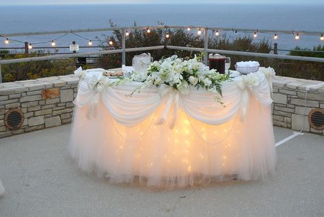 Fantasty Table Skirt(R) - Patented by SBD EVENTS Tutu Table Skirt, Wedding Cake Table Decorations, Tutu Table, Tulle Table Skirt, Tulle Table, Table Skirts, Head Table Wedding, Skirt Tulle, Cake Table Decorations