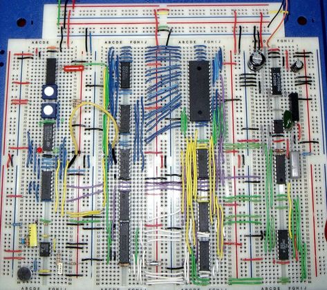 circuit design - The art of using breadboard - Electrical Engineering Stack Exchange Computer Projects, Electronics Mini Projects, Diagram Design, Circuit Design, Bread Board, Circuit Diagram, Electronic Art, Electrical Engineering, Electrical Wiring