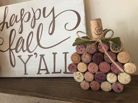 Easy Wine Cork Pumpkin DIY - Wine Cork Pumpkins, Cork Pumpkins, Corks Pumpkin, Pumpkins Diy, Growing Sweet Peas, Wine Cork Projects, Wine Variety, Pumpkin Diy, Cork Crafts Diy