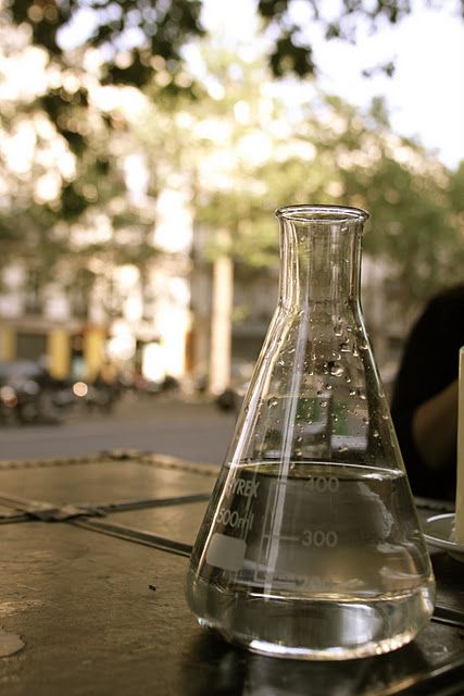 for water Greige Interior, Science Beaker, Greige Design, Serving Ideas, Chemistry Lab, Cafe Ideas, Chemistry Labs, Restaurant Ideas, Restaurant Paris