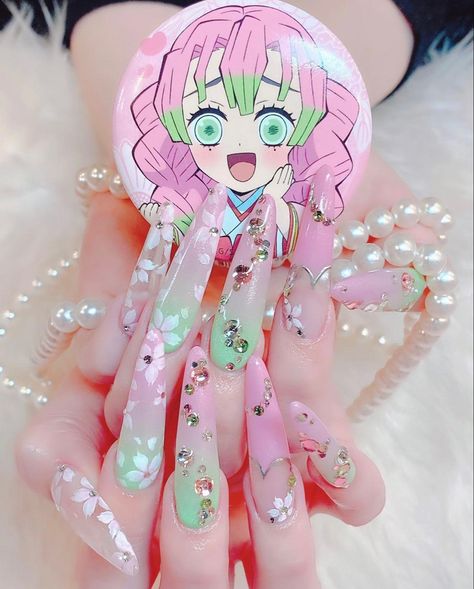 Kawaii Anime Nails, Mitsuri Kanroji Nail Art, Shinobu Nails Acrylic, Mitsuri Nail Design, Mitsuri Kanroji Nails, Mitsuri Nails Design, Mitsuri Nails Demon Slayer, Mitsuri Themed Nails, Uñas Demon Slayer