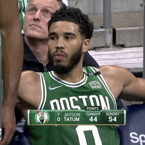 Funny Basketball Pictures, Nba Funny, I Love Basketball, Basketball Photography, Basketball Funny, Basketball Wallpaper, Nba Pictures, Nba Legends, Jayson Tatum