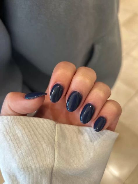 Navy Nails, Plain Nails, Smink Inspiration, Casual Nails, Makijaż Smokey Eye, Nail Jewelry, Nagel Inspo, Cat Kuku, Fire Nails