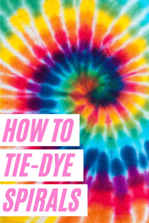 Tie-dye spirals look awesome AND they're actually pretty easy! Learn the basics and get plenty of ideas to create a perfect spiral the first time with these instructions. Full video tutorials included, with lots of tips to help you master the basics and move onto more complicated tie-dye spiral patterns with confidence. Tie Dye Patterns Spiral, Tie Dye Patterns Tutorials, Tie Dye Instructions, Tie Dye Spiral, Tie Dye Tutorial, Tie Dye Birthday, Tie Dye Patterns Diy, Spiral Tie Dye, How To Tie Dye